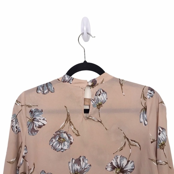 Monteau Los Angeles Floral Cold Shoulder Blouse - Picture 4 of 11